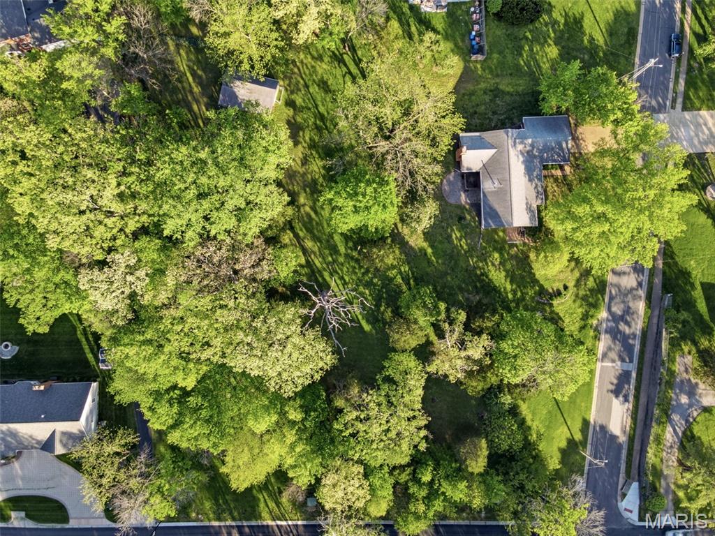 Barker Manor - Residential