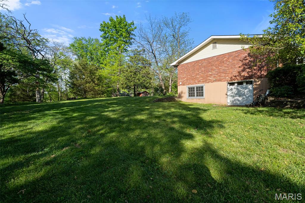 Barker Manor - Residential