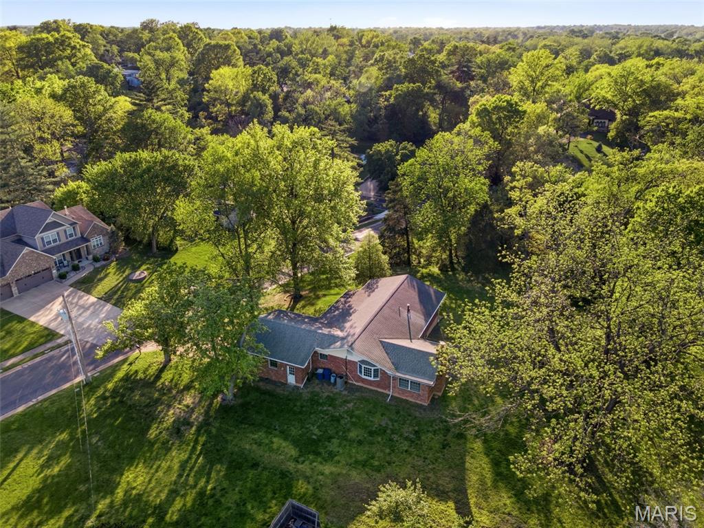 Barker Manor - Residential