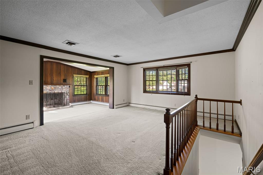 Barker Manor - Residential