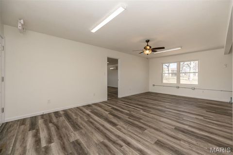 Tiny photo for 302 S Lincoln Drive #302, Troy, MO 63379 (MLS # 26027896)