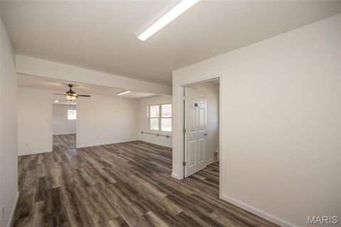 Tiny photo for 302 S Lincoln Drive #302, Troy, MO 63379 (MLS # 26027896)
