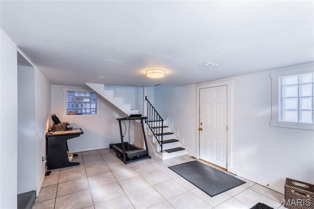 Laclede J Howards - Residential