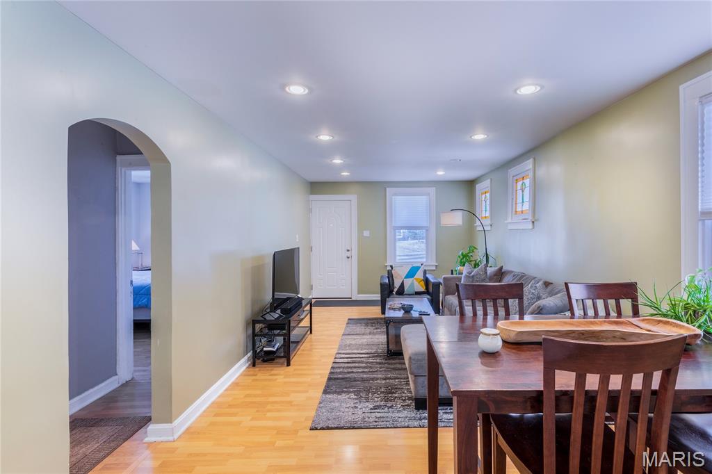 Laclede J Howards - Residential