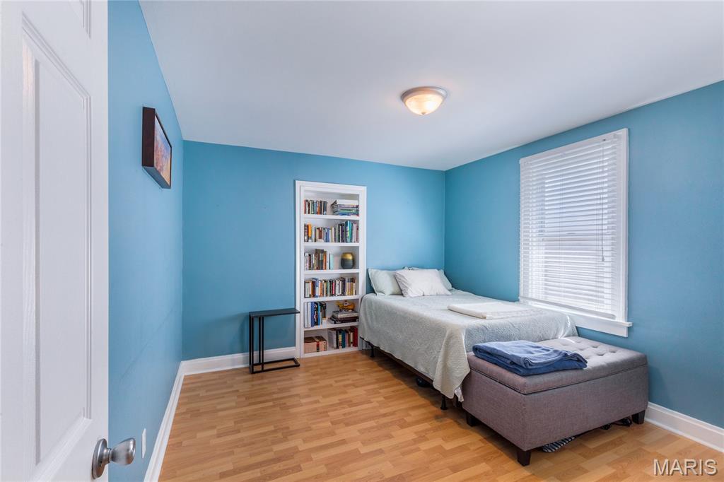 Laclede J Howards - Residential