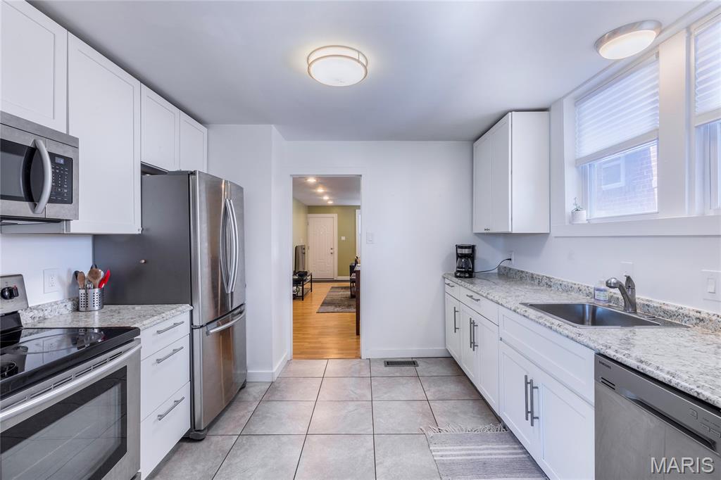 Laclede J Howards - Residential