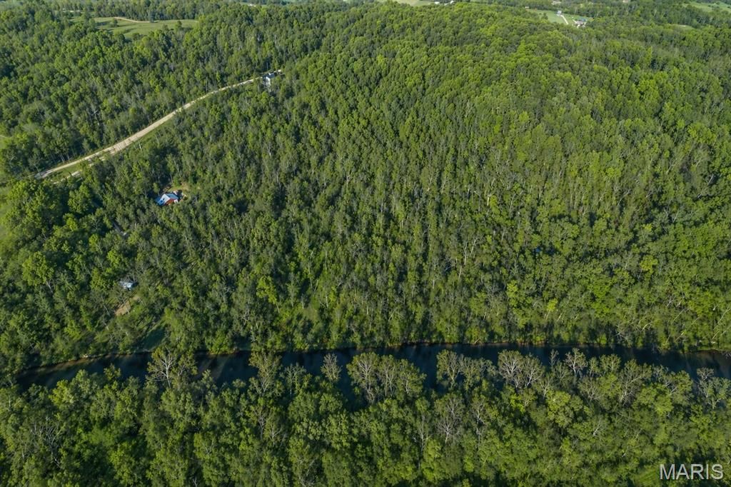 Photo of 19 Marigold, Lebanon, MO 65536 (MLS # 26024564)