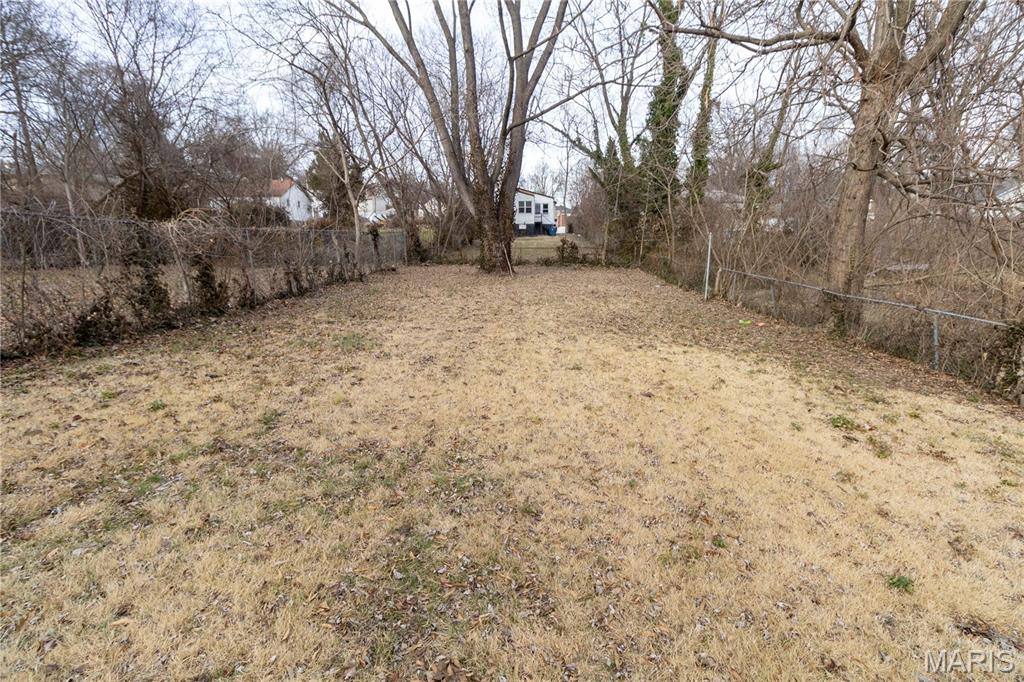 Belle Mead Place Resub Acre Lt 5 - Residential