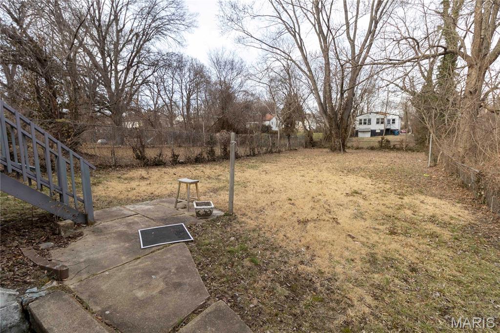 Belle Mead Place Resub Acre Lt 5 - Residential