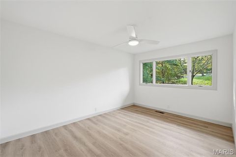 Tiny photo for 351 Greenbriar Lane, Ballwin, MO 63011 (MLS # 25073102)