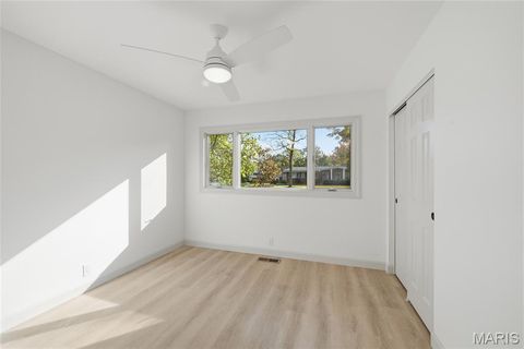 Tiny photo for 351 Greenbriar Lane, Ballwin, MO 63011 (MLS # 25073102)