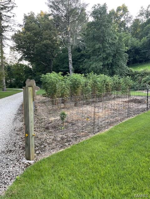 370 Hencken Hollow Lane