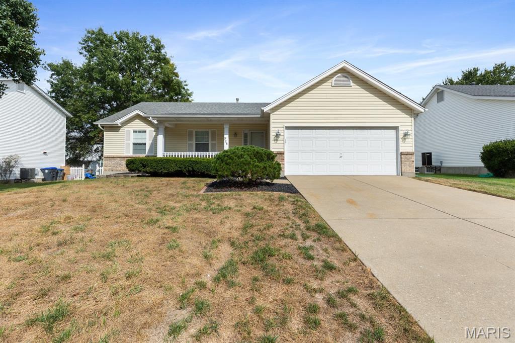 Photo of 578 Prentice Drive, St Peters, MO 63376 (MLS # 26067210)