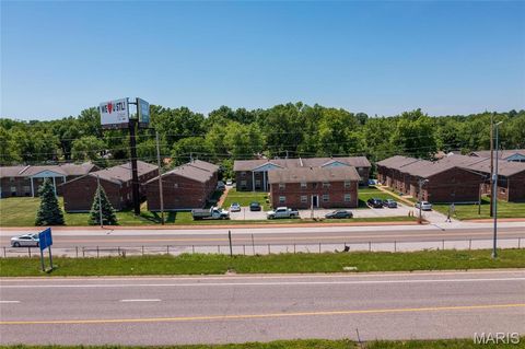 9921 Sloane St Louis MO 63134