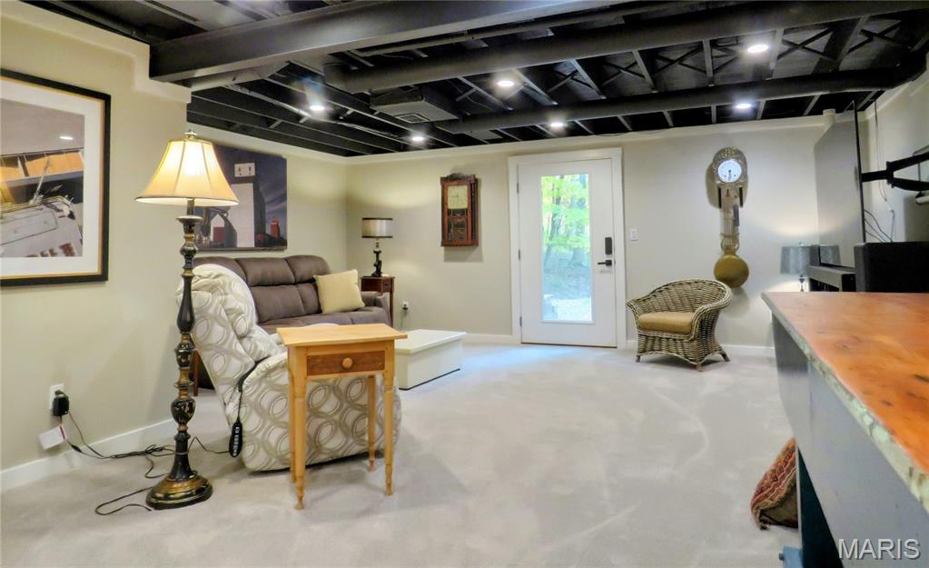 Chesterfield Lakes - Residential