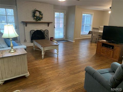 Tiny photo for 1521 Hedgeford Drive #5, Chesterfield, MO 63017 (MLS # 26000178)