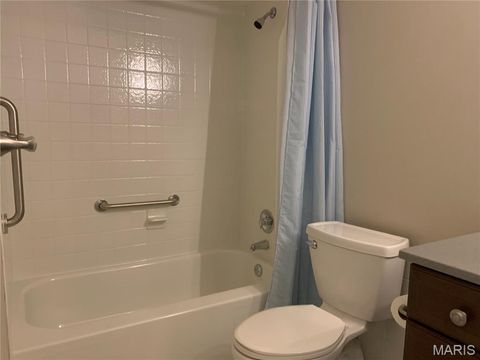 Tiny photo for 1521 Hedgeford Drive #5, Chesterfield, MO 63017 (MLS # 26000178)