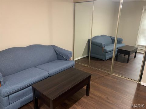 Tiny photo for 1521 Hedgeford Drive #5, Chesterfield, MO 63017 (MLS # 26000178)