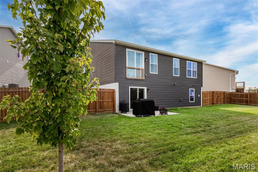 Arnold, Missouri 63010, United States, 4 Bedrooms Bedrooms, ,3 BathroomsBathrooms,Residential,Active,211320