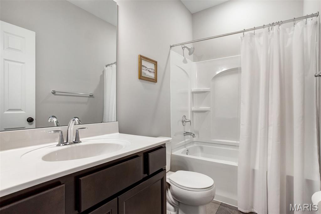 Arnold, Missouri 63010, United States, 4 Bedrooms Bedrooms, ,3 BathroomsBathrooms,Residential,Active,211320