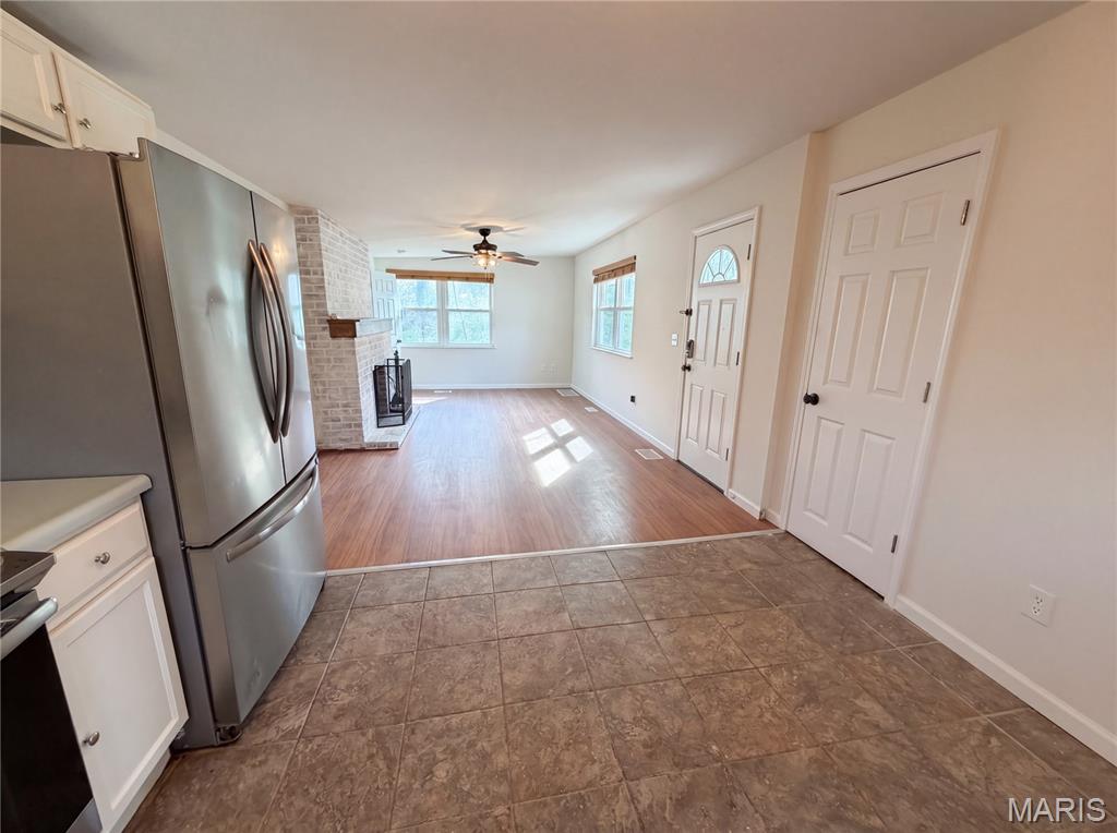 Lake Adelle 01 - Residential