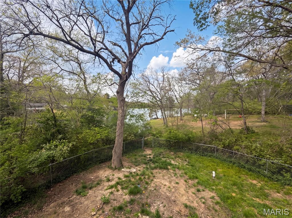 Lake Adelle 01 - Residential