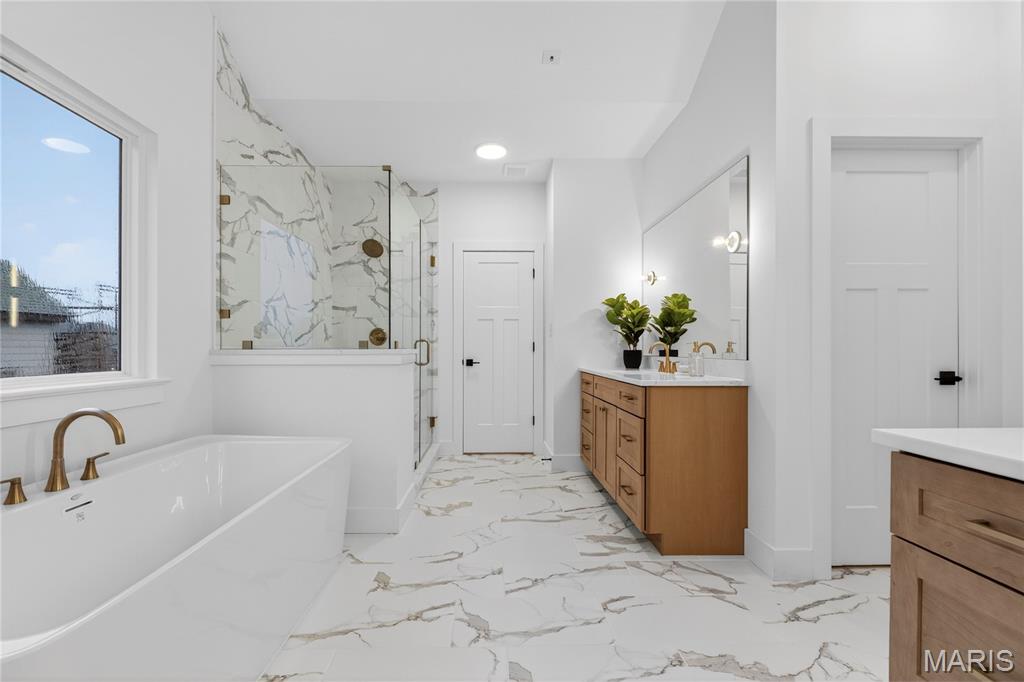 FIENUP FARMS - Residential