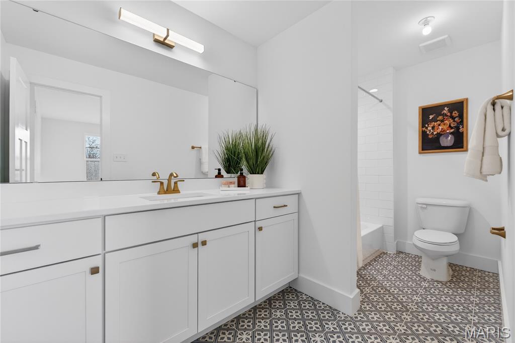 FIENUP FARMS - Residential