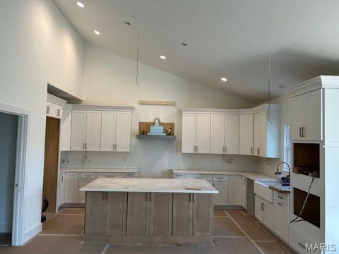 Tiny photo for 1216 patchwork fields Flds, Chesterfield, MO 63005 (MLS # 25079596)