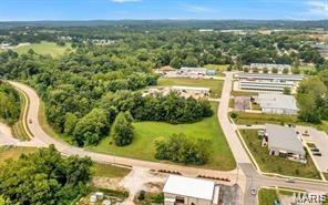 2100 Rose Ln, Pacific, MO 63069