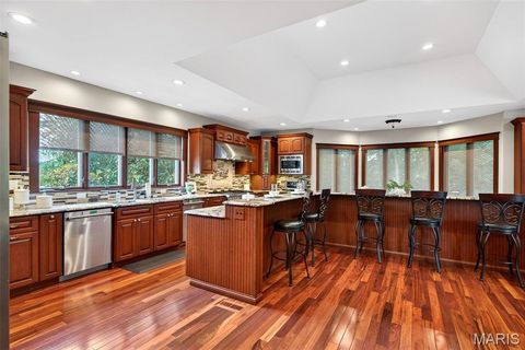 Tiny photo for 12775 W Watson Road, Sunset Hills, MO 63127 (MLS # 26016889)