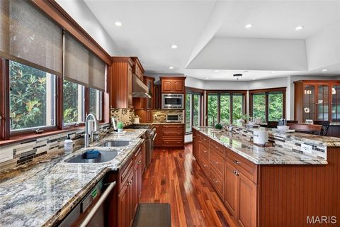 Tiny photo for 12775 W Watson Road, Sunset Hills, MO 63127 (MLS # 26016889)