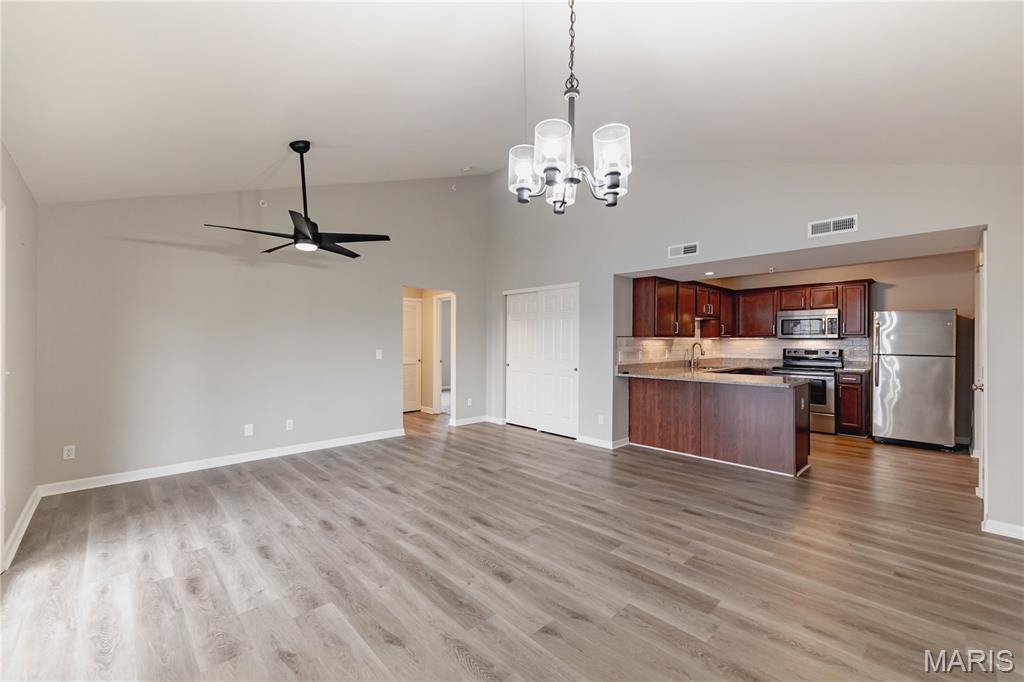 Bordeaux Condo Bldg 5 - Residential