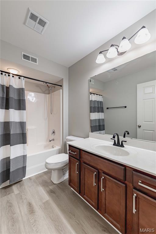 Bordeaux Condo Bldg 5 - Residential