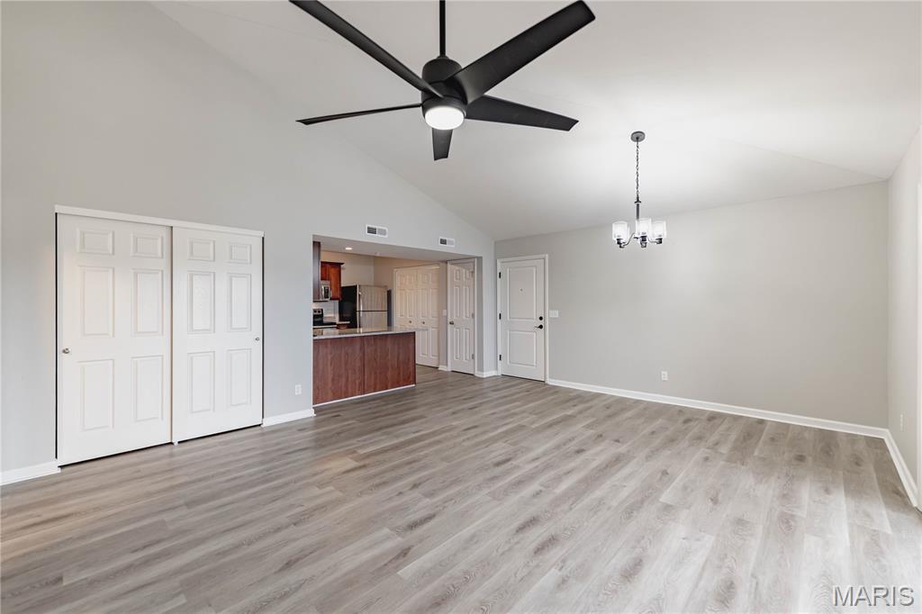 Bordeaux Condo Bldg 5 - Residential