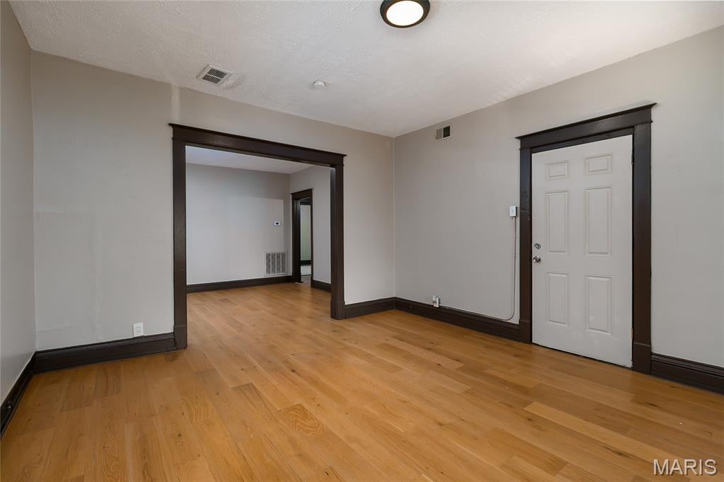 Photo of 6731 Crest Avenue, University City, MO 63130 (MLS # 26068085)