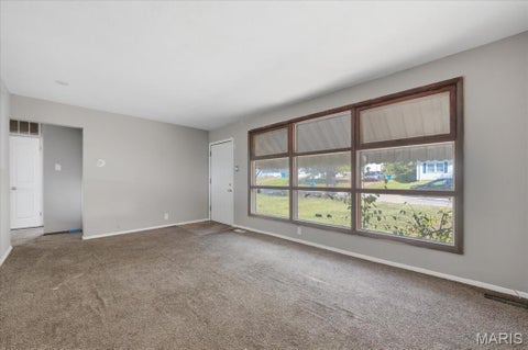 Tiny photo for 31 Westdell Drive, St Louis, MO 63136 (MLS # 26067419)