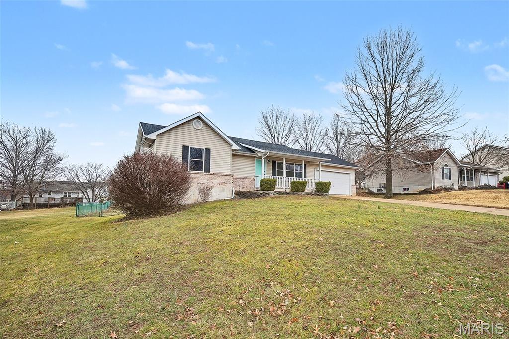 7737 Meadow View Circle