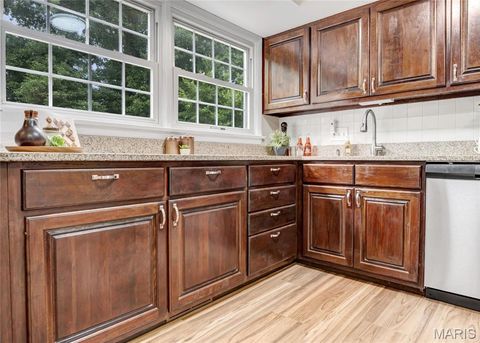 Tiny photo for 166 Southdown Drive, Chesterfield, MO 63017 (MLS # 26037558)