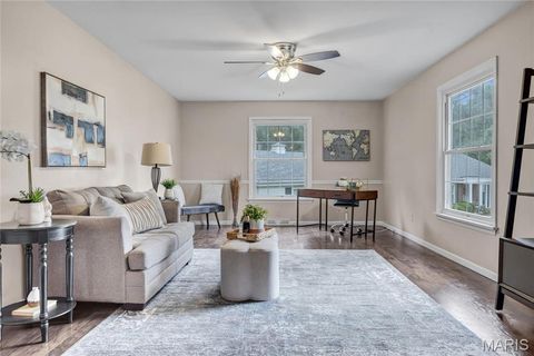 Tiny photo for 166 Southdown Drive, Chesterfield, MO 63017 (MLS # 26037558)