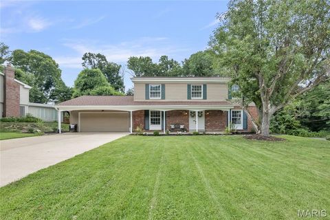 Photo of 166 Southdown Drive, Chesterfield, MO 63017 (MLS # 26037558)