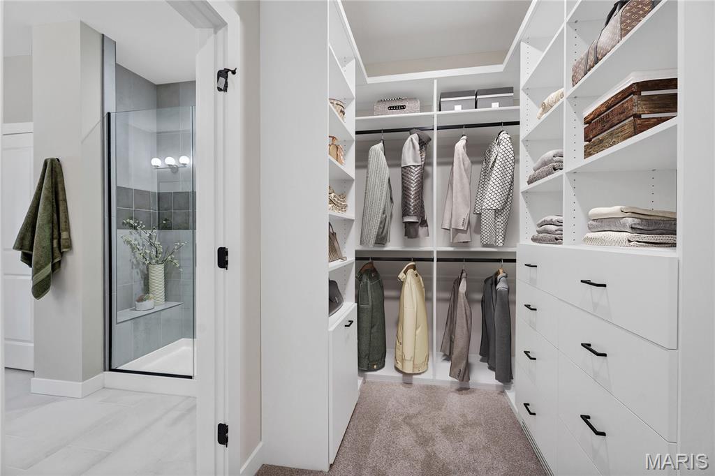 Gates Manor - Residential