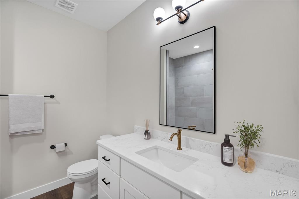 Gates Manor - Residential