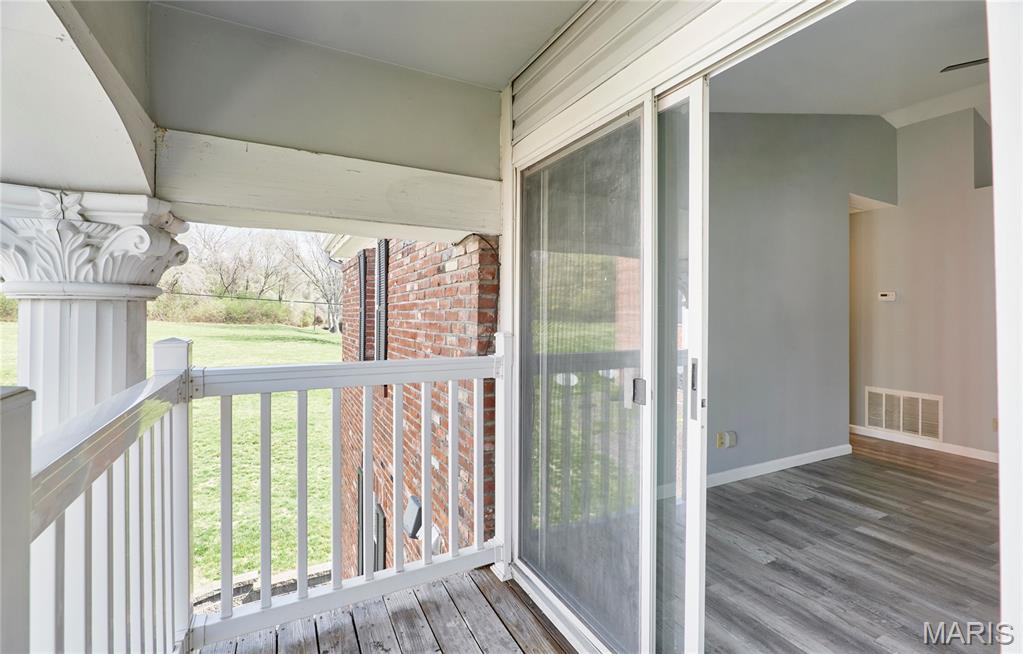 Sherwood Place Condo Nine - Residential