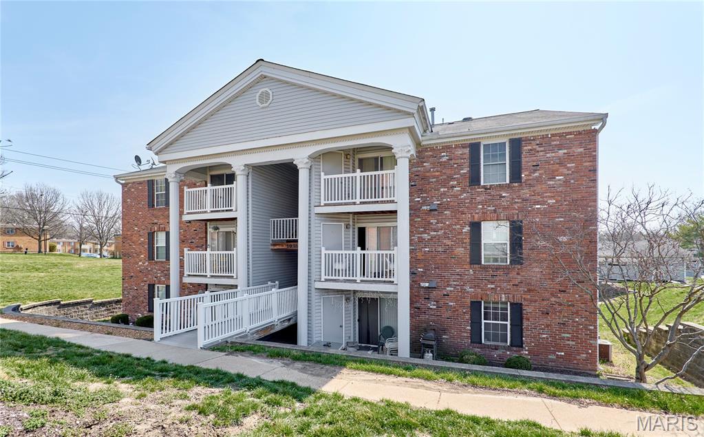 Sherwood Place Condo Nine - Residential