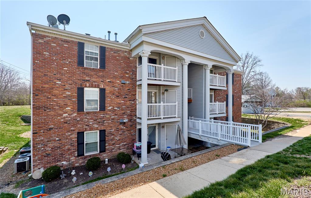 Sherwood Place Condo Nine - Residential