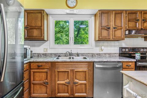 Tiny photo for 842 Ridgeview Drive, Bonne Terre, MO 63628 (MLS # 26023857)