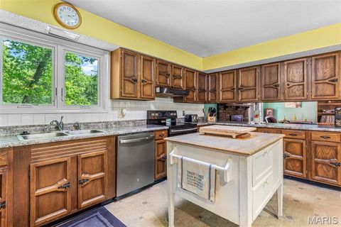 Tiny photo for 842 Ridgeview Drive, Bonne Terre, MO 63628 (MLS # 26023857)