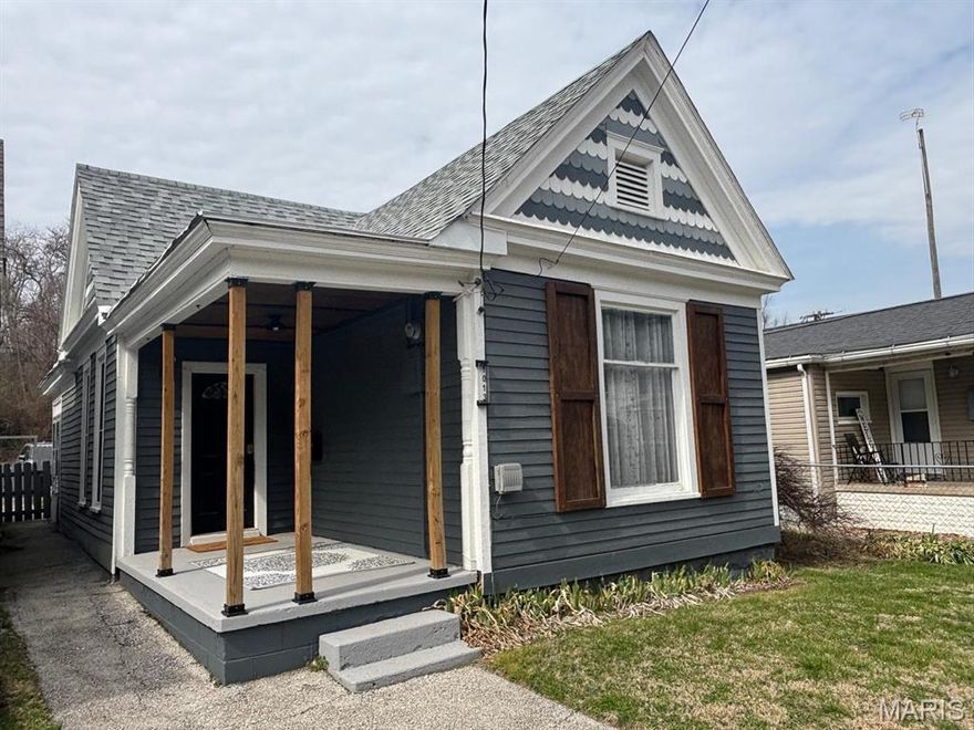 Charming, easy-to-maintain, and move-in ready—this single-story home in Hannibal, Marion County, Missouri offers a practical layout with inviting living spaces. With two bedrooms and one full bath, it’s a great fit for buyers seeking simplicity, efficiency, or an investment opportunity.

Step inside to find a welcoming living area that flows into a spacious kitchen with room to gather and dine. Both bedrooms offer comfortable space, and a dedicated mudroom adds everyday convenience. Laundry is neatly tucked away to keep the main areas organized. Vinyl flooring and classic finishes throughout create a clean, low-maintenance interior, and stainless steel appliances are already in place.

Out back, the fenced yard provides a private setting for relaxing, entertaining, or enjoying time outdoors. A covered front porch adds to the home’s appeal and offers an inviting entry.

Solid, straightforward, and easy to settle into—this home is ready for its next owner.
