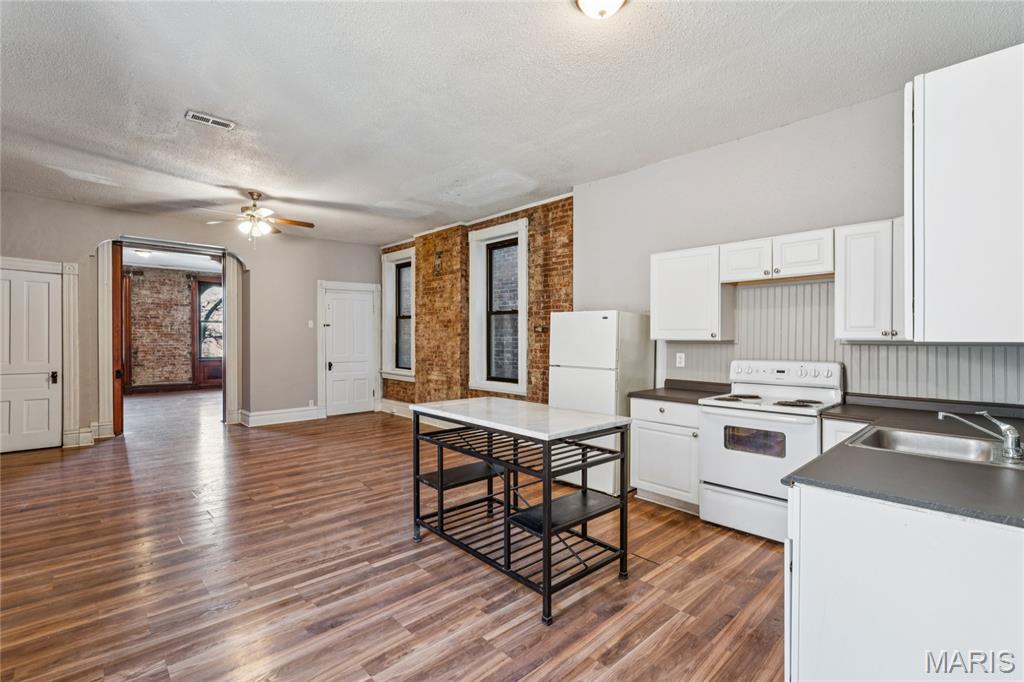 Cherokee Place Add - Residential